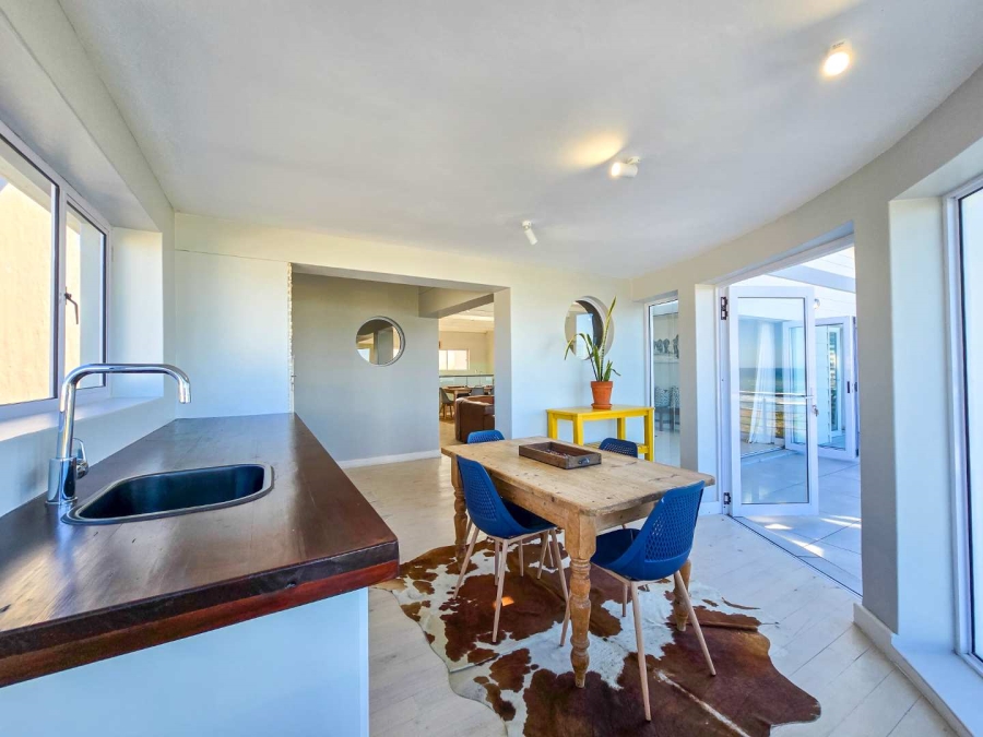 4 Bedroom Property for Sale in Stilbaai Oos Western Cape